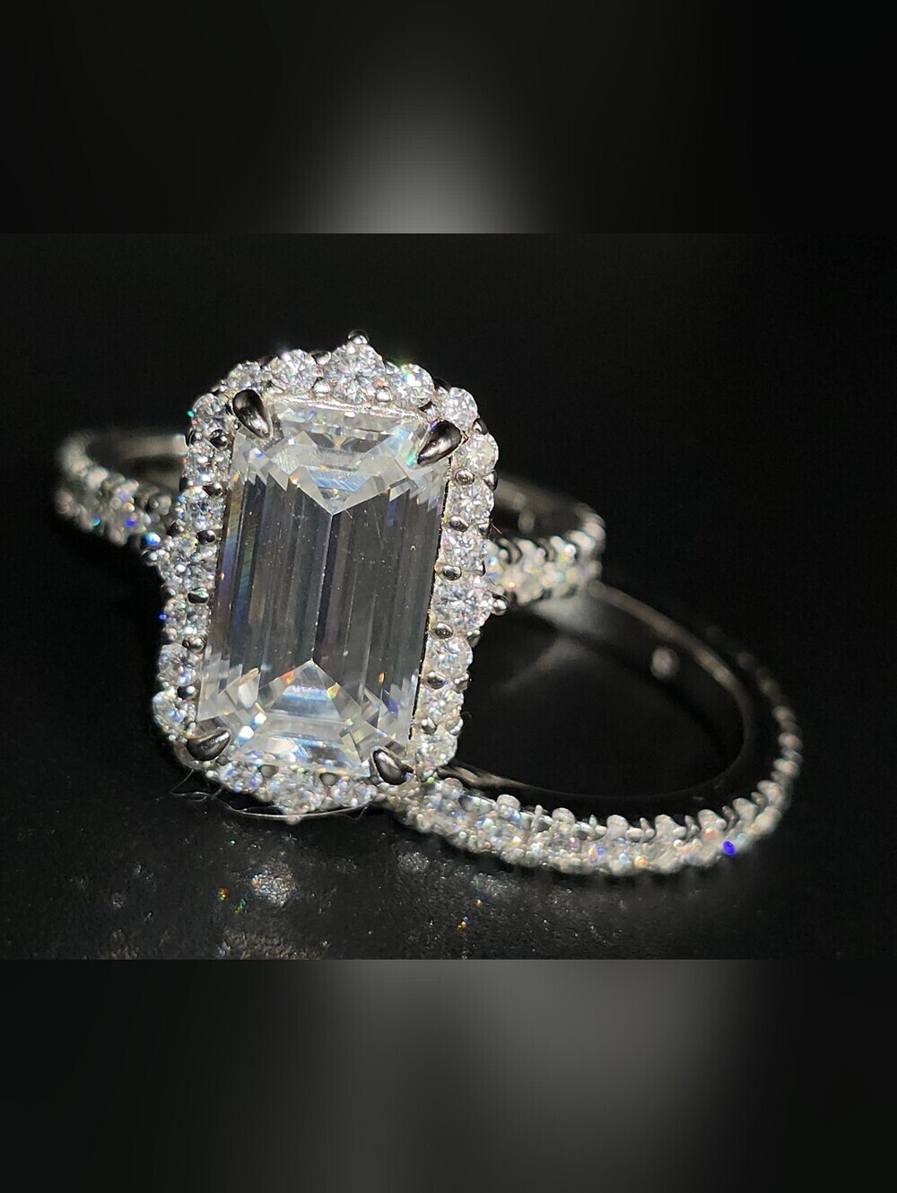 Luxury 4ct Emerald Cut Moissanite Bridal Set
